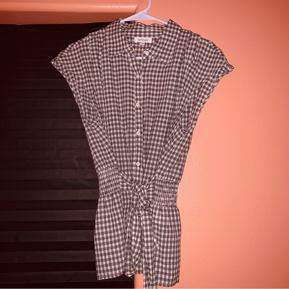Max Studio Sleeveless top